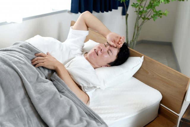高血圧以外で朝に頭が重くなる原因